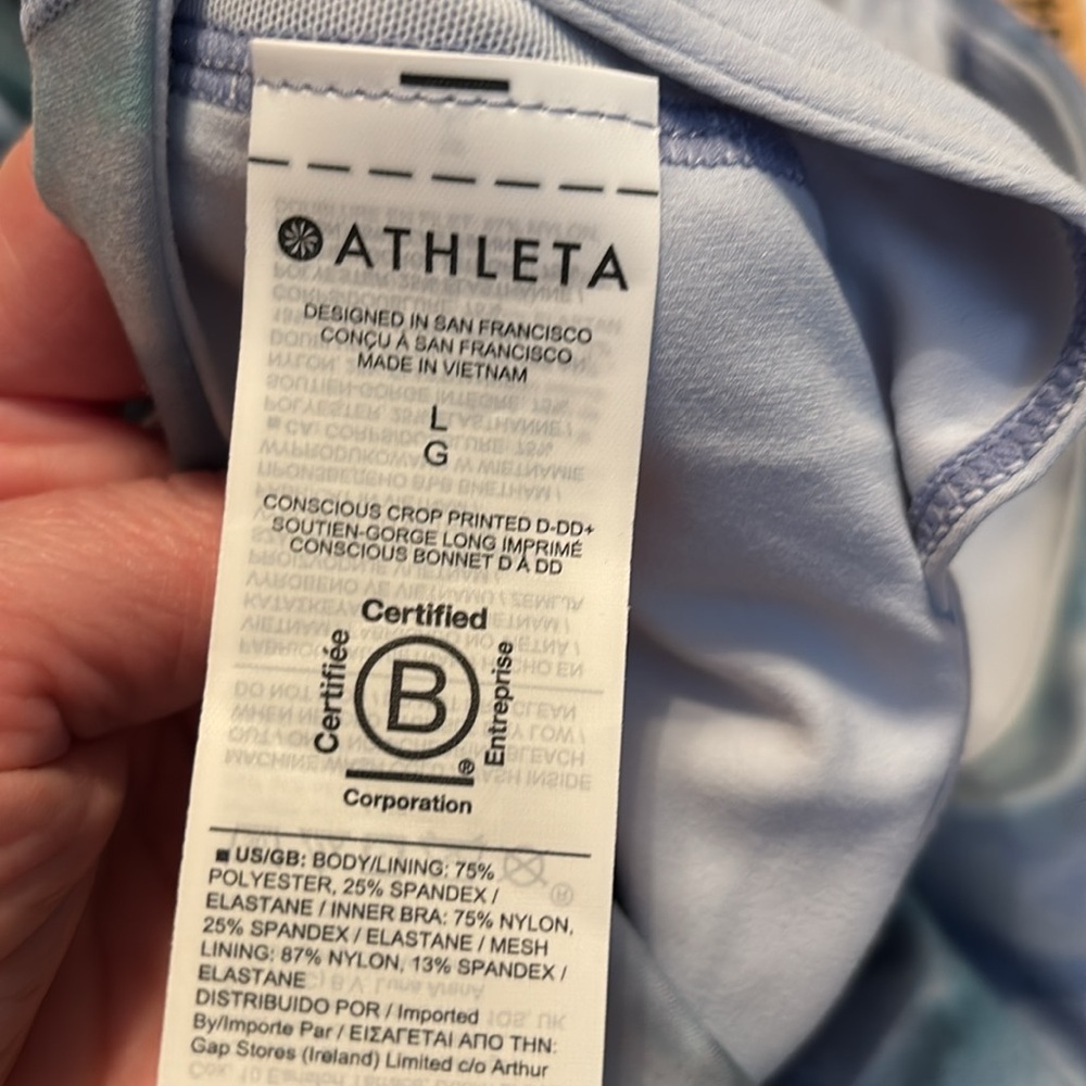 Athleta Conscious Crop Printed D-DD+ - Picture 11 of 11